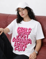 GIRLS WANNA HAVE FUN - OVERSIZED TSHIRT Oversized Tshirts