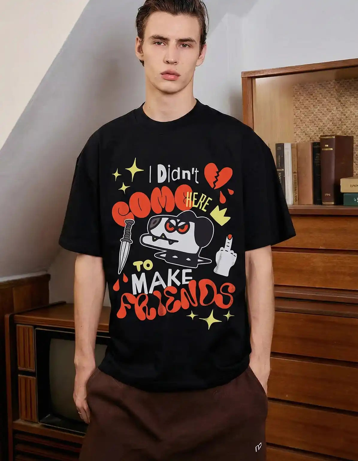 NO FRIENDS - OVERSIZED T-SHIRT Oversized Tshirts