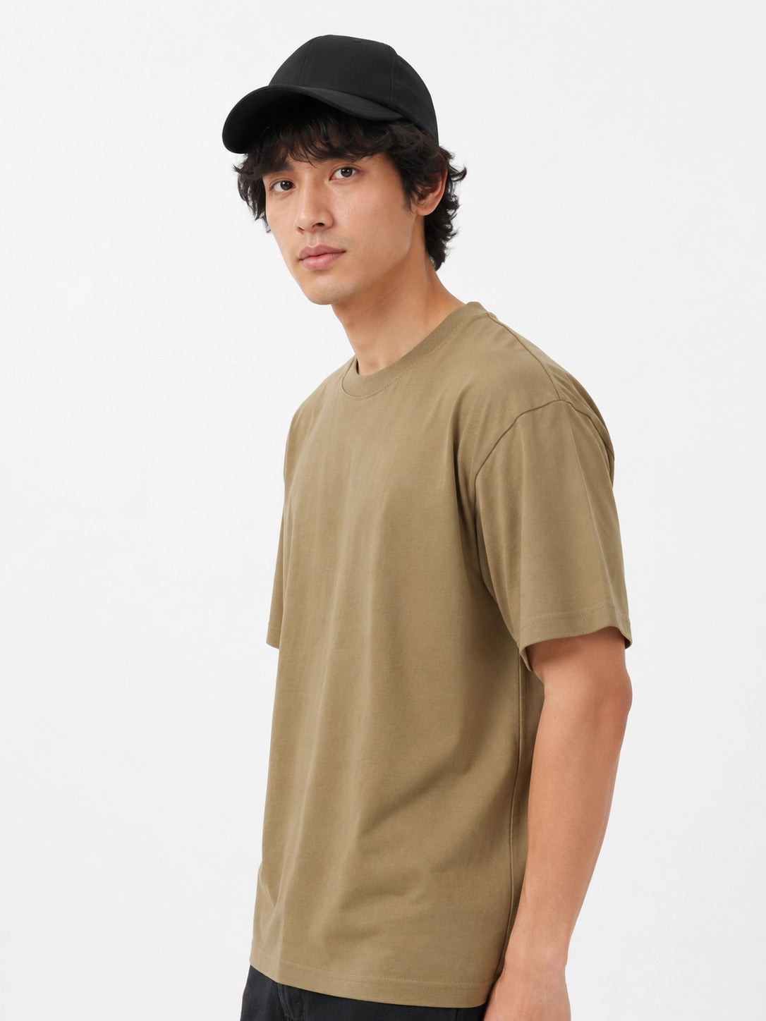 BEIGE - OVERSIZED CLASSIC T-SHIRT