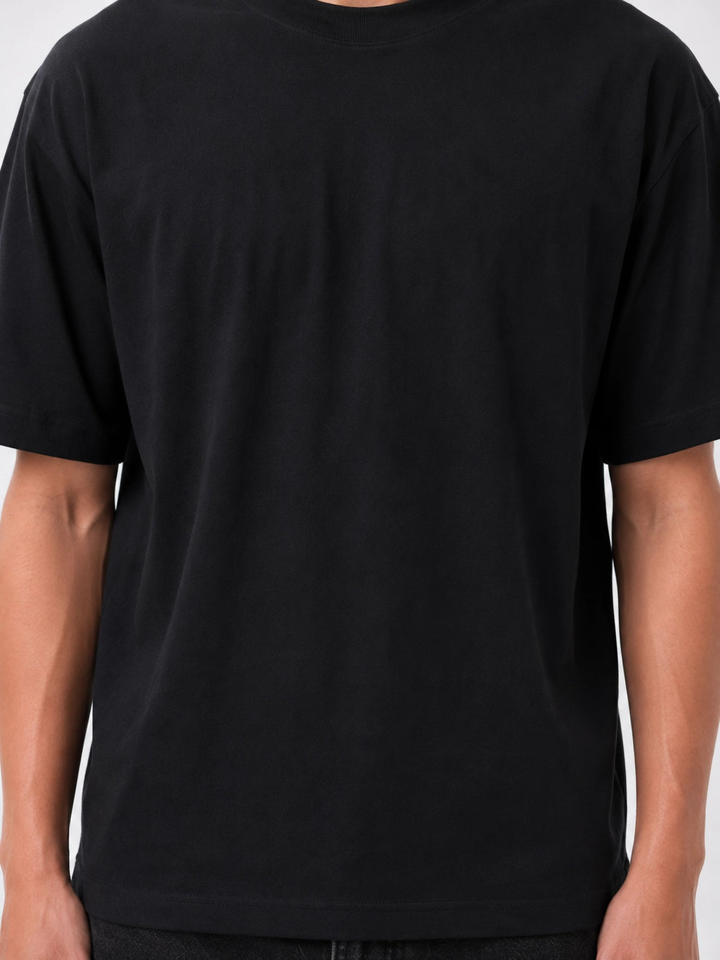 BLACK - OVERSIZED CLASSIC T-SHIRT