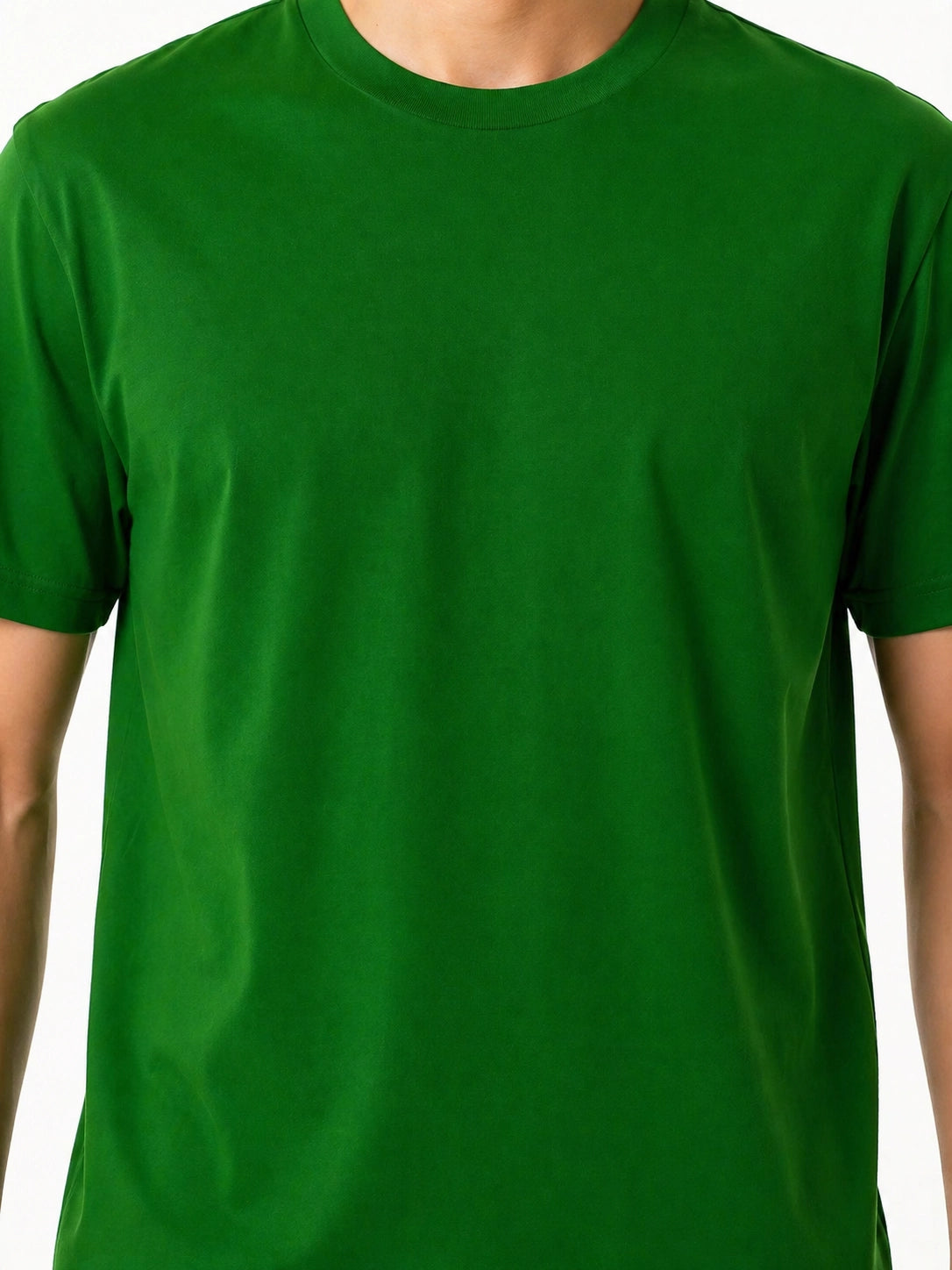 GREEN - REGULAR FIT TSHIRT