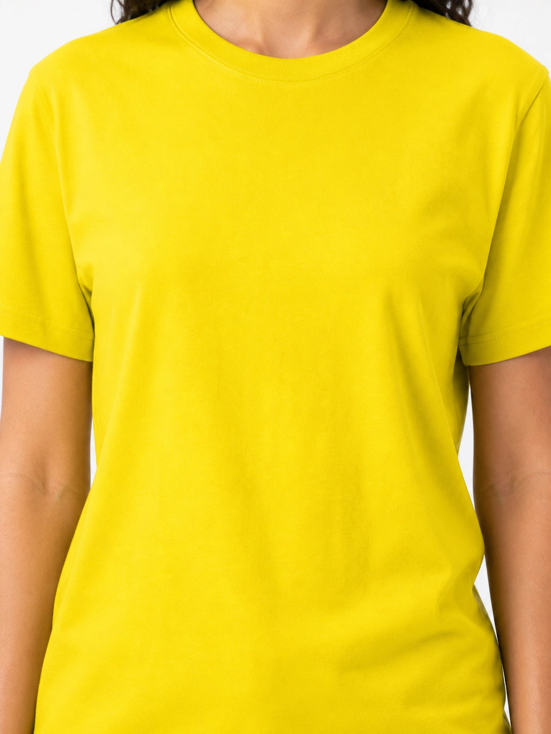YELLOW - REGULAR FIT TSHIRT