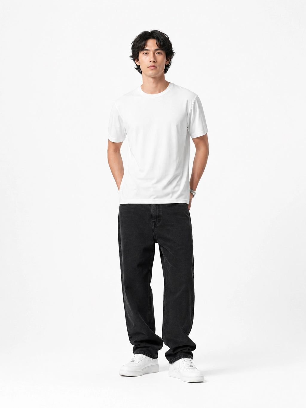 WHITE - REGULAR FIT TSHIRT