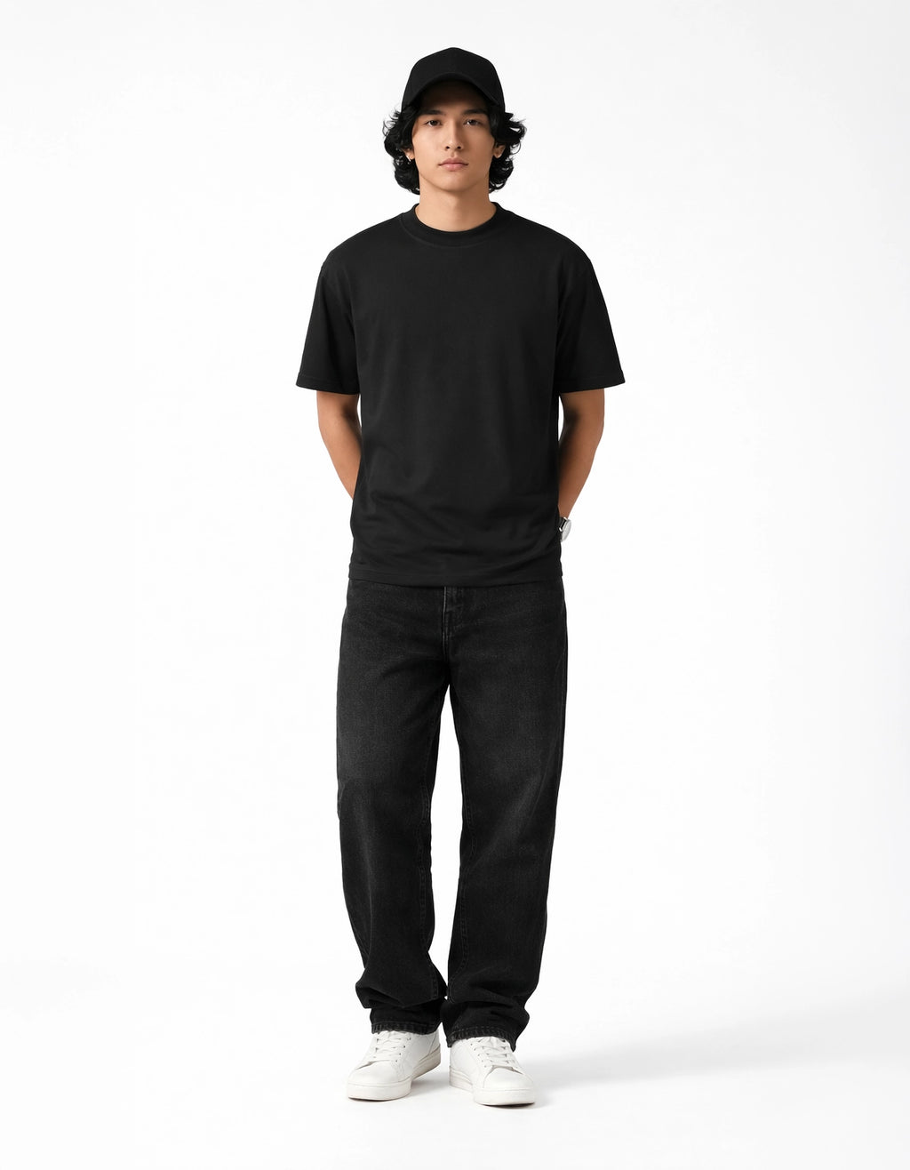 BLACK - OVERSIZED TSHIRT
