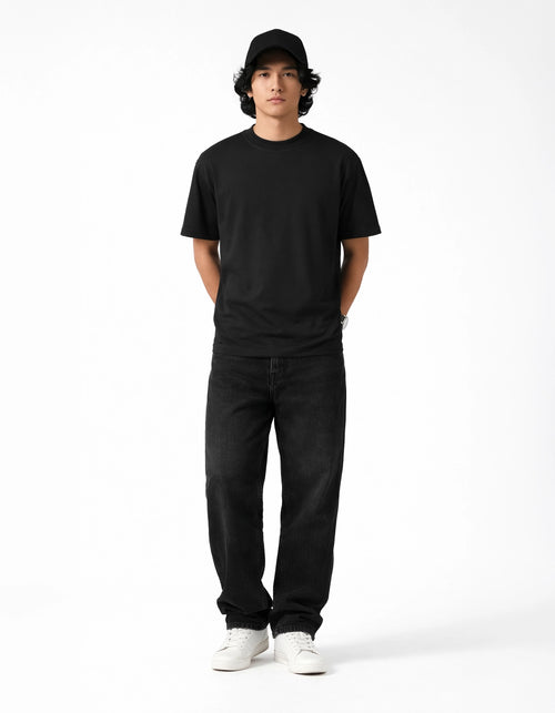 BLACK - OVERSIZED TSHIRT