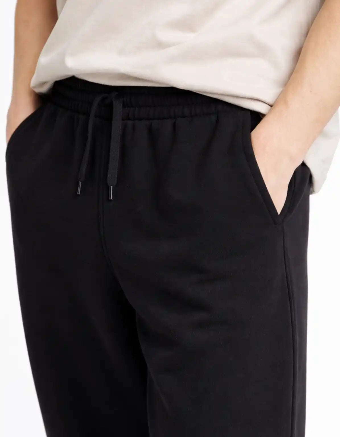 BLACK - PREMIUM GAUGE SWEATPANT  Sweatpants