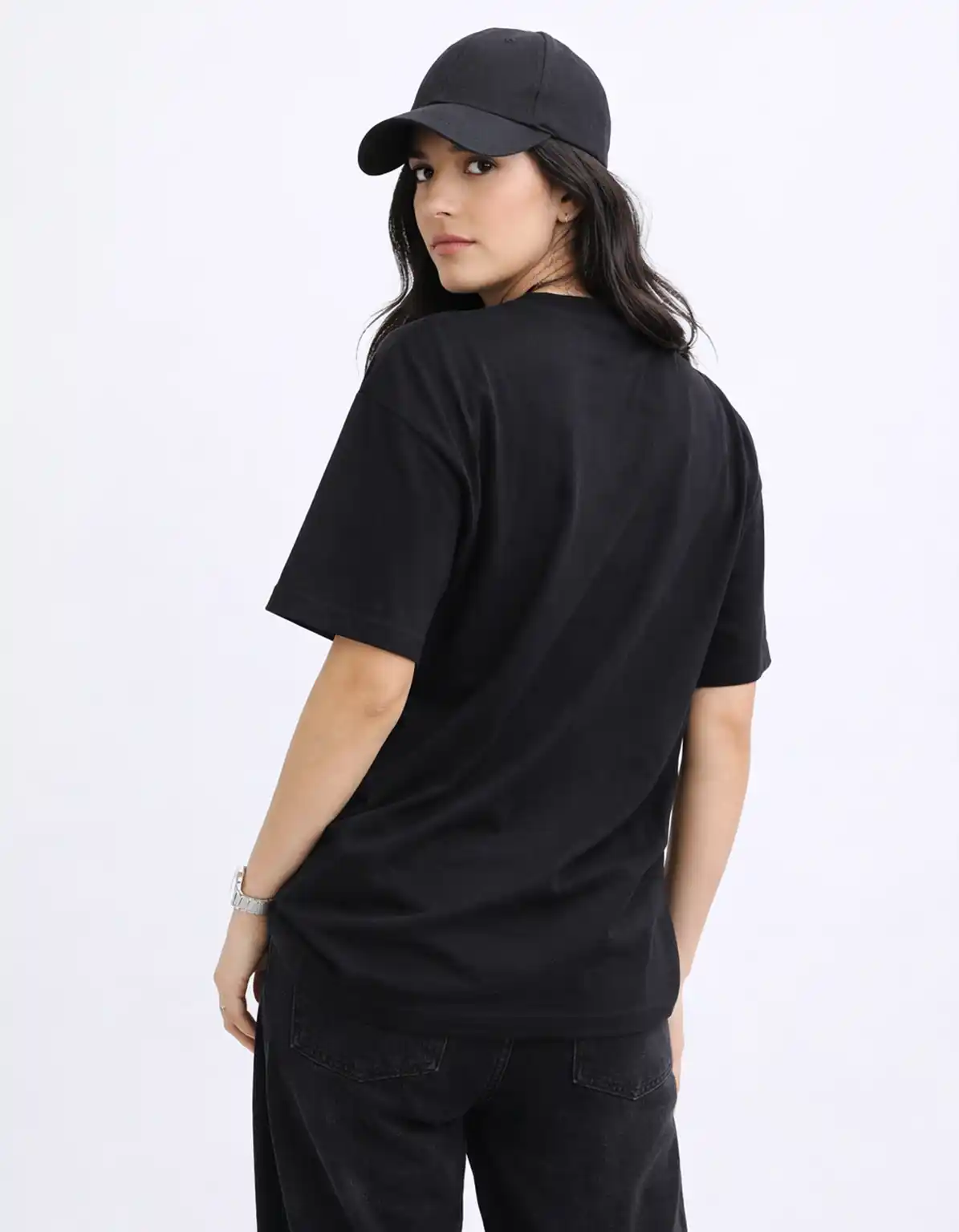 NO FRIENDS - OVERSIZED T-SHIRT  Oversized Tshirts